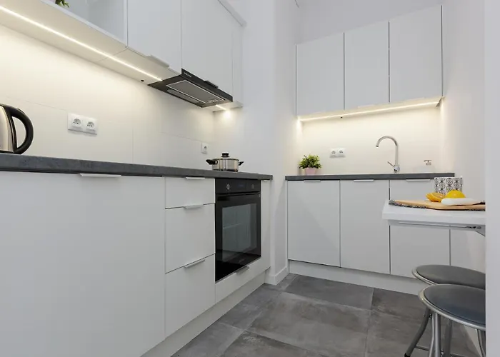 Golden Ursynow By Renters وارسو